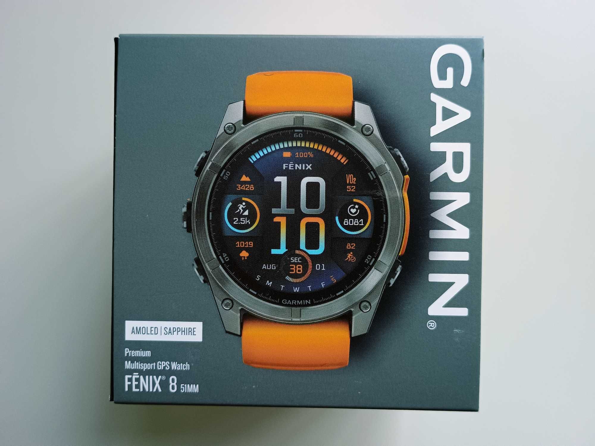 Часовник Garmin Fenix 8