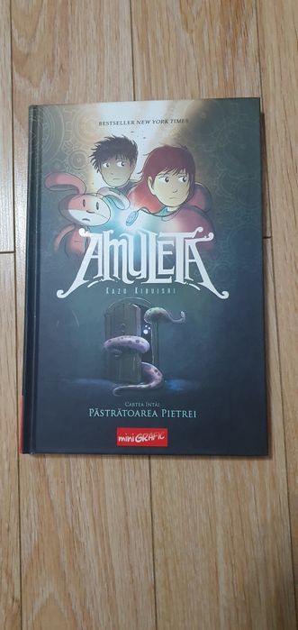 Amuleta,  Cartea 1 Păstrătoarea Pietrei, Kazu Kibuishi