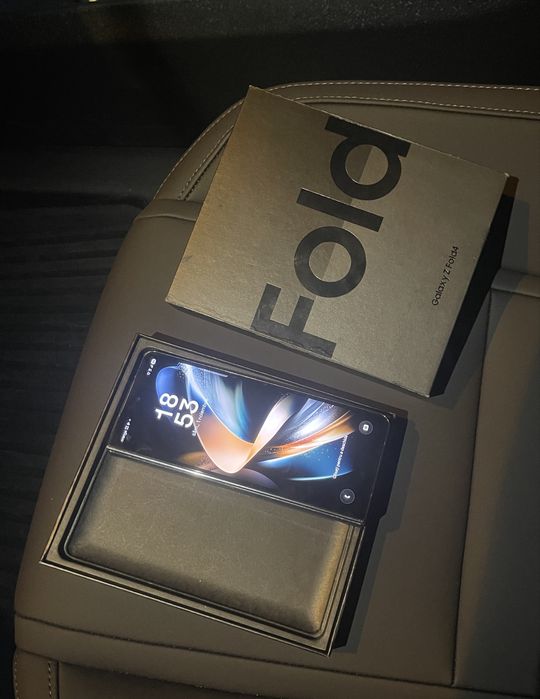 Samsung Galaxy Fold 4