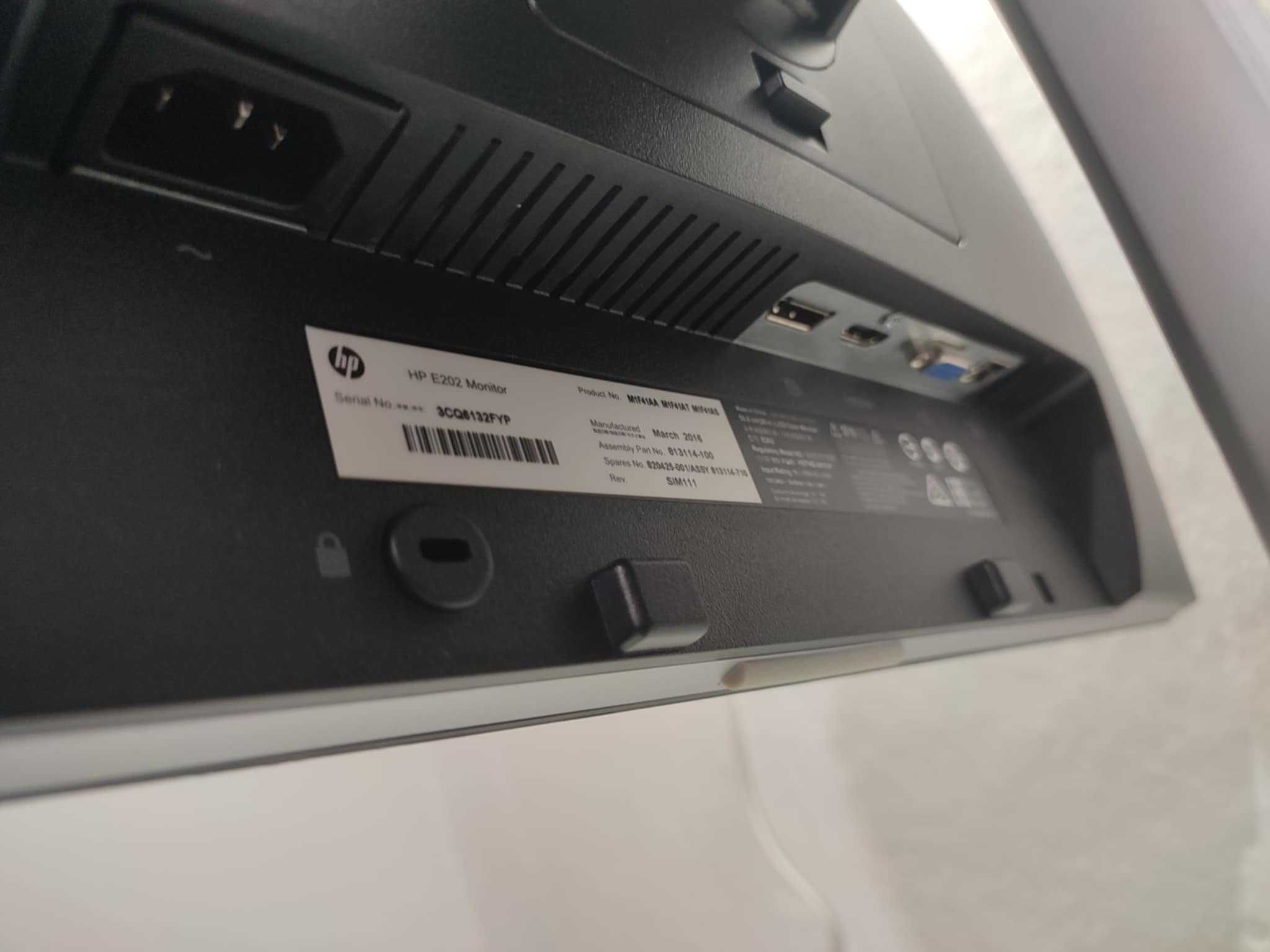 Монитор HP EliteDisplay E202, 20", HD+ 1600x900, 16:9, IPS