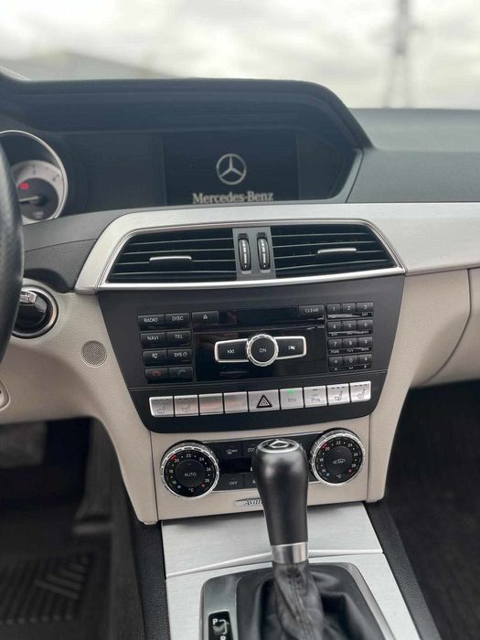 Mercedes C250 D 2013-AMG-distronic-line+side assist, încălzire+ventila