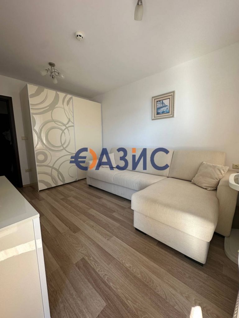 Продава се Тристаен апартамент в Свети Влас - 75 кв.м за 1600 €/кв.м - Снимка #9