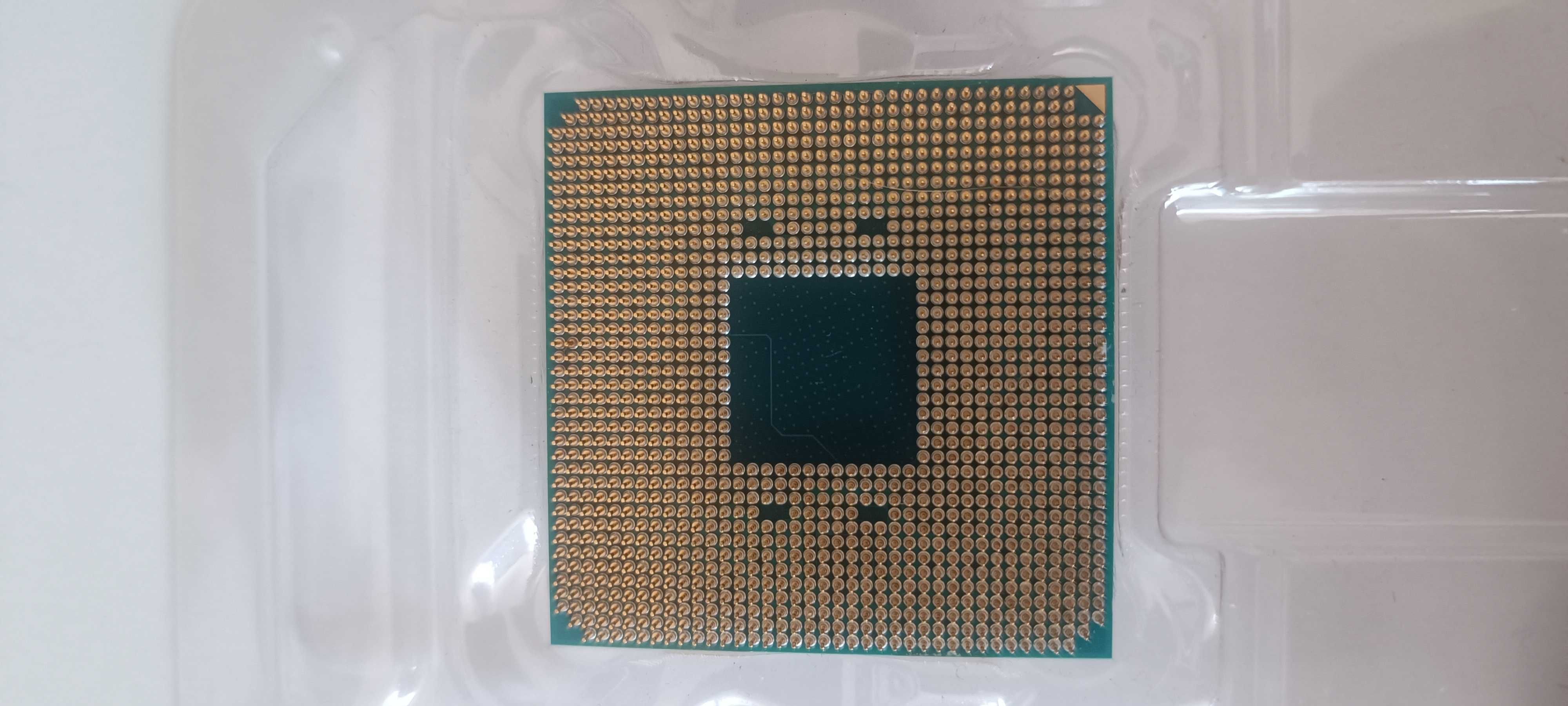 Процесор AMD Athlon X4 950 (3.50GHz) 4 ядрен