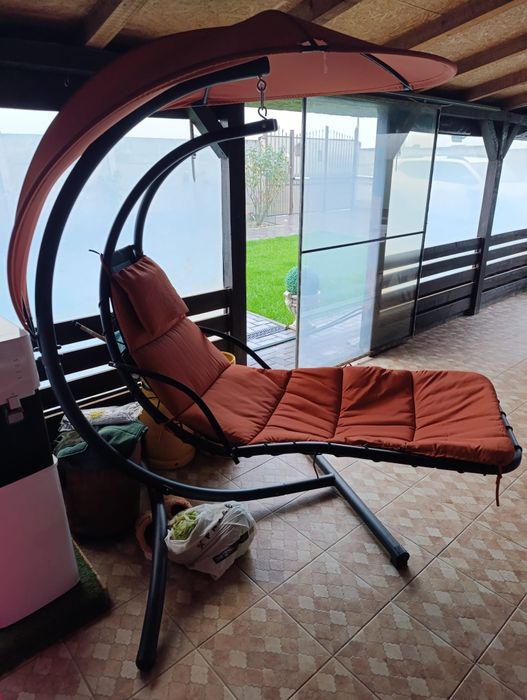 Leagăn șezlong tip scoica