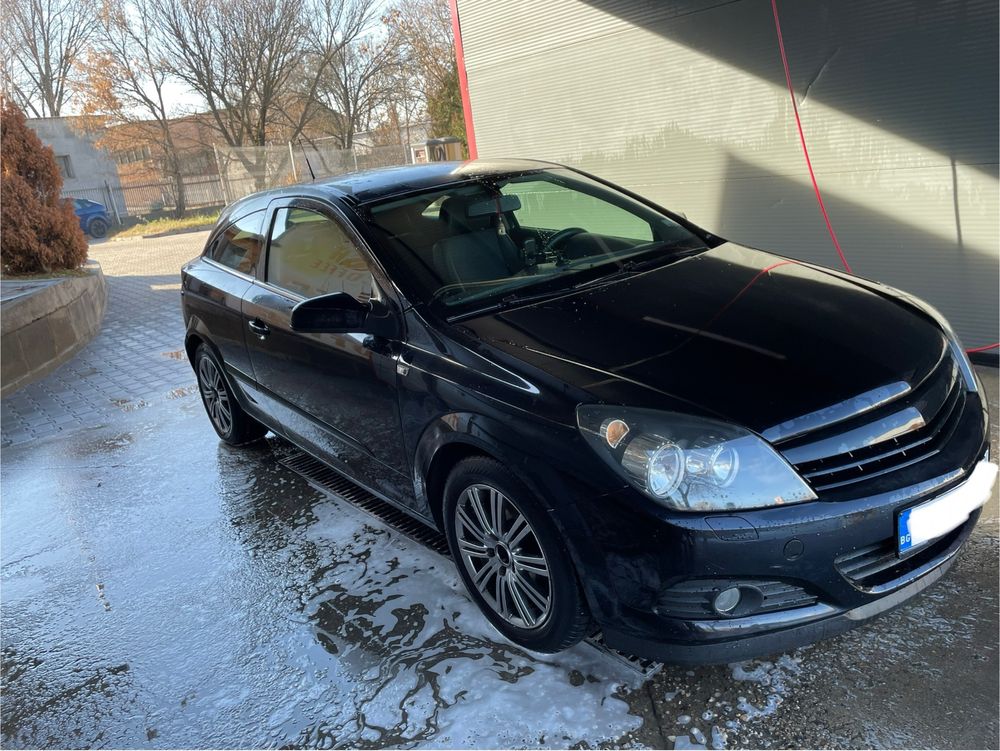 Opel Astra H GTC 1.7 diesel