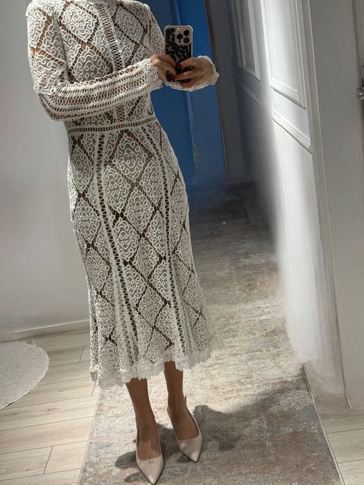 Официална Рокля Replica дантелена стилна !