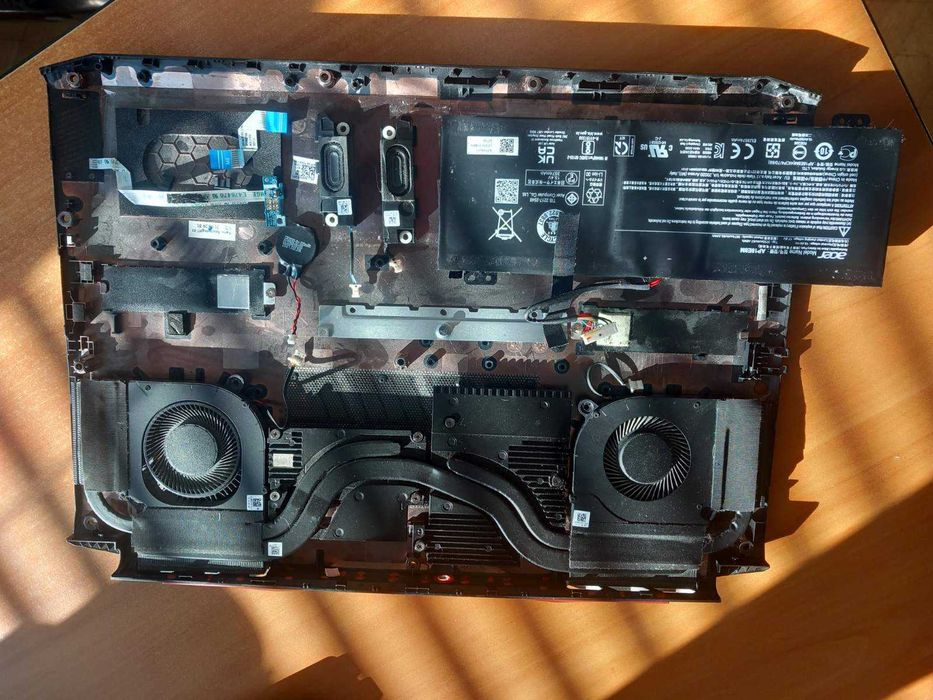 Продавам части за лаптоп Acer Nitro 5 AN515-57