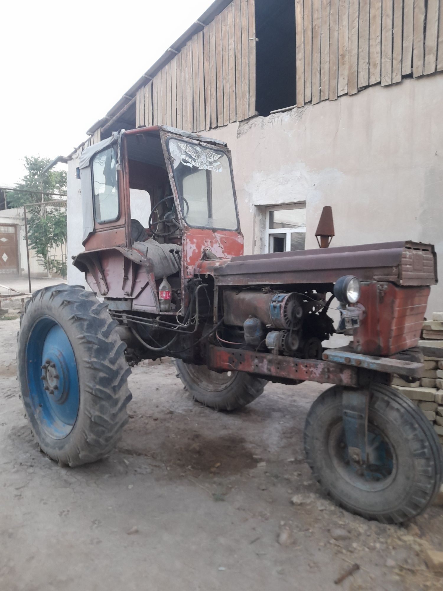 T 28  prsbodbòrchik  sotladi