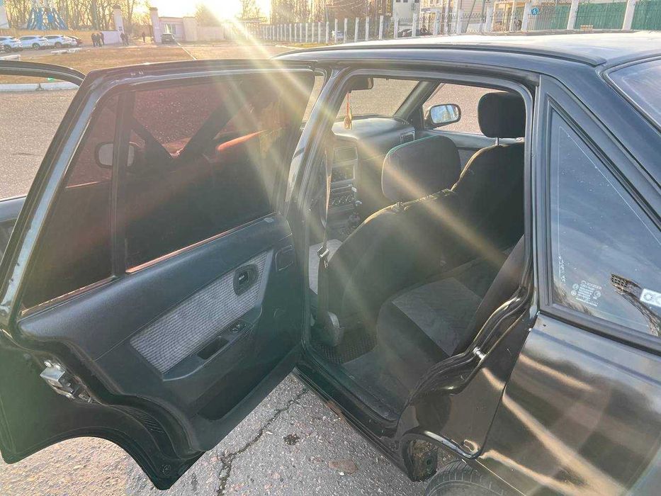 Продаю Автомобиль DAEWOO NEXIA DONC 1.6