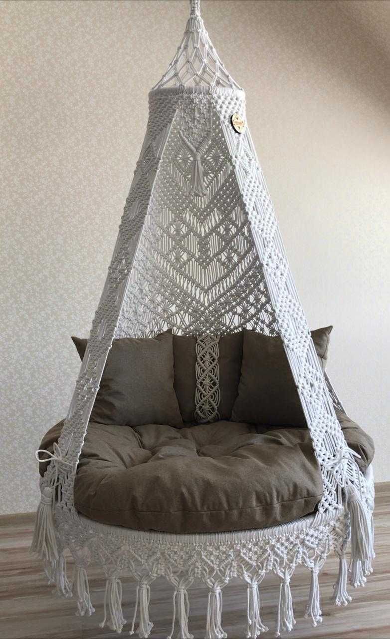 Подвесной, плетеный шатер