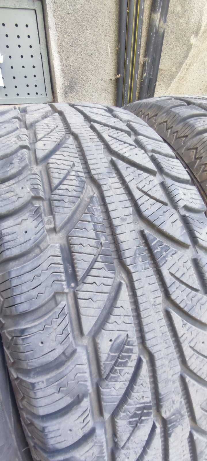 Зимни гуми COOPER 215/70/R126