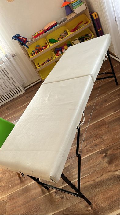 Кушетка медицинская