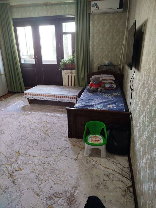 Продаю квартиру Яшнабадский р-он Авиасозлар-2. 1-ком 4-этаж 9-этажном