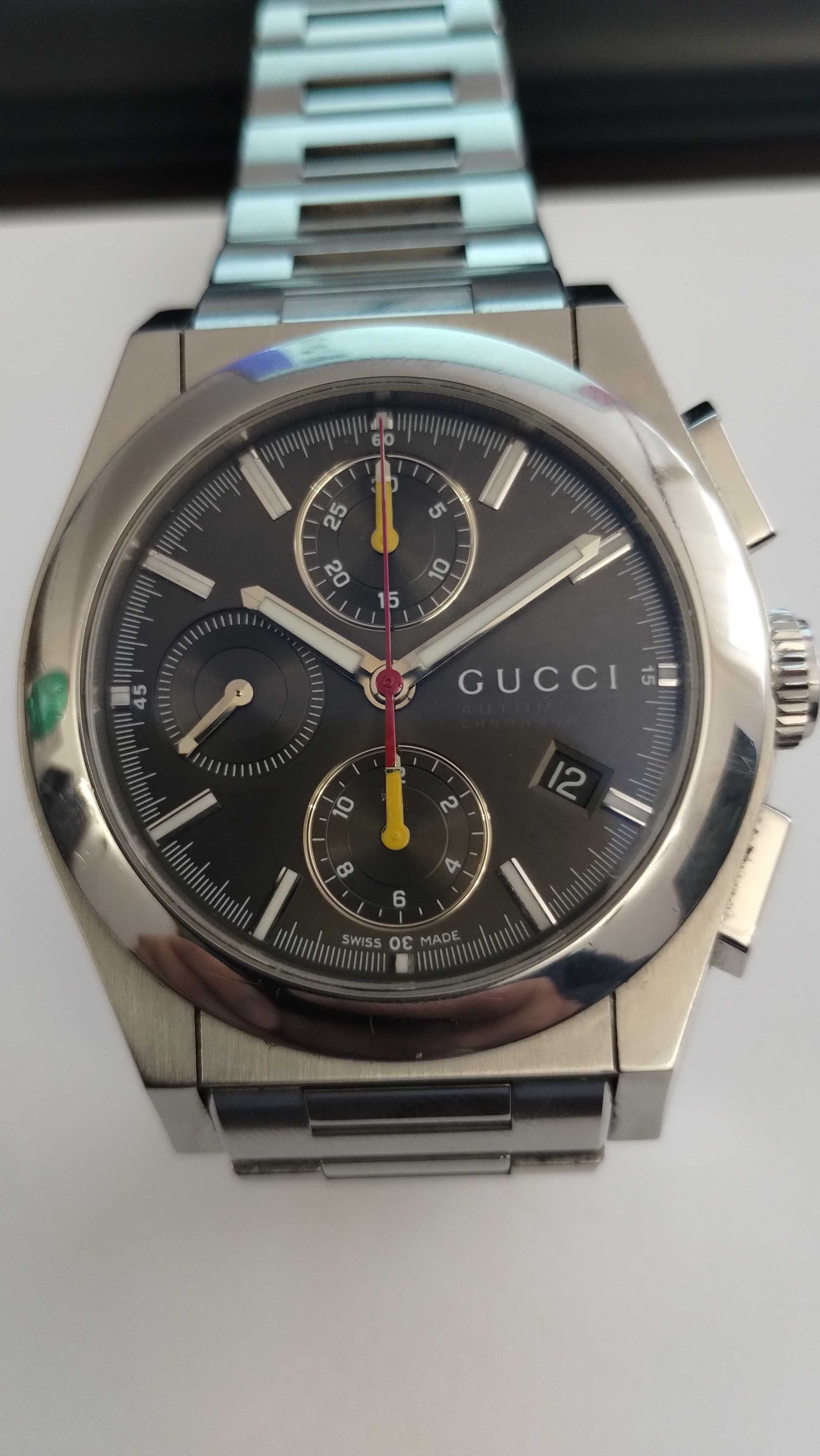 Часовник Gucci Pantheon Valjoux 7750 44mm