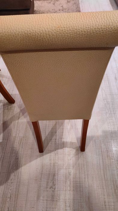 Разтегателна трапезна маса, масив + 6 броя трапезни столове Еко кожа