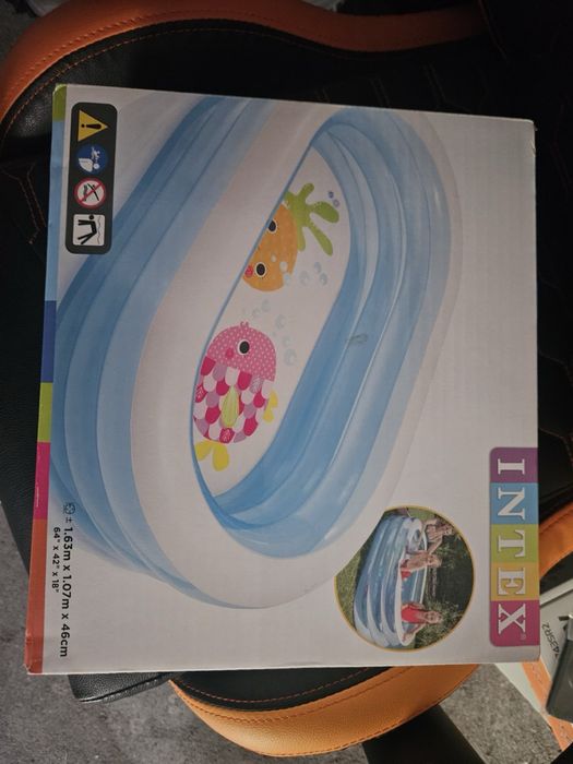 Надуваем басейн INTEX Морски приятели