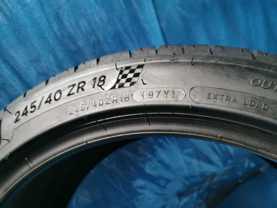 245 40 18 - 275 35 18 michelin 4 buc