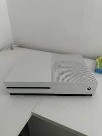 Xbox one s white 1T