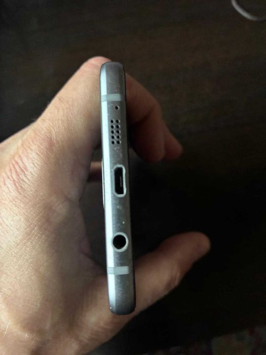 Vand telefon mobil  Samsung Galaxy A5  2016  !