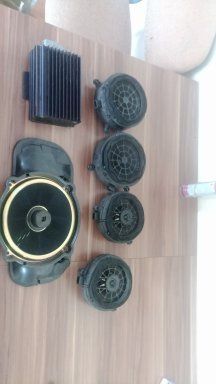 Vând sistem audio original bose de mercedes