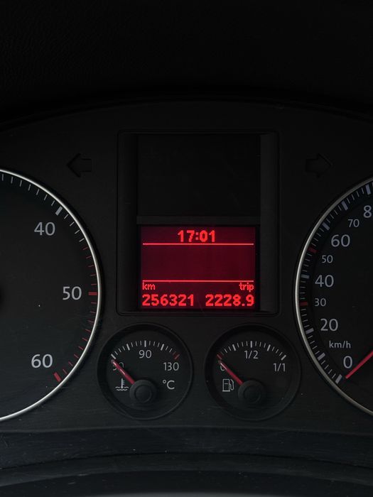 Volkswagen GOLF 5 1.9 TDI