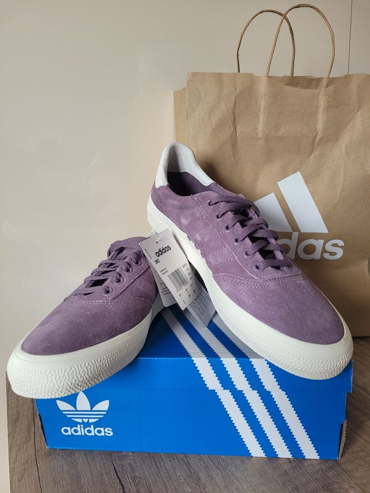 Adidasi Adidas NOI de piele intoarsa