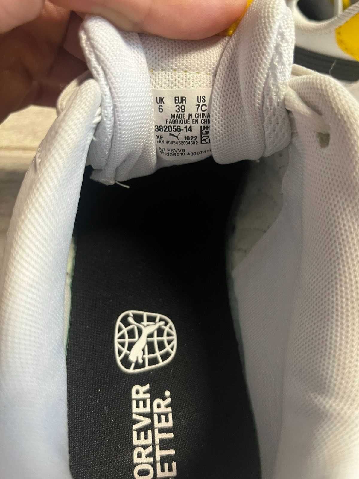Маратонки Puma  номер 39