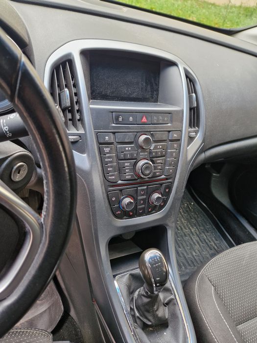 Opel Astra J 1.7 cdti