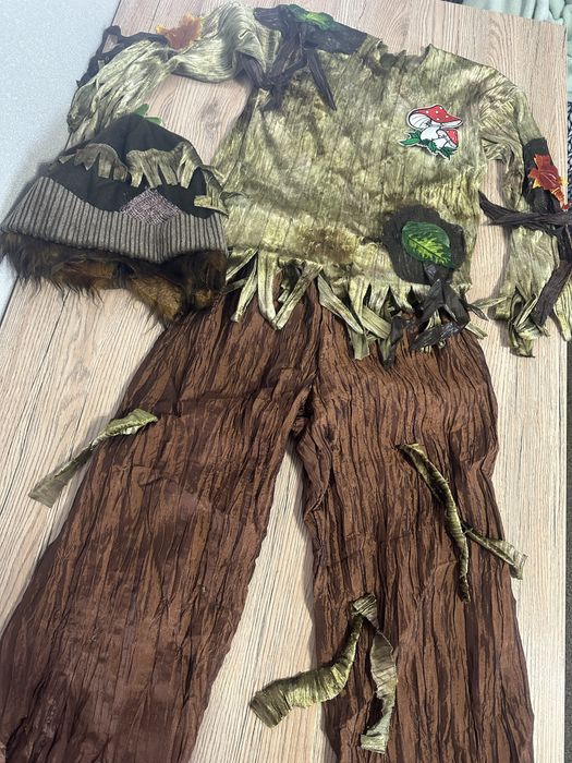 Продам новогодний костюм