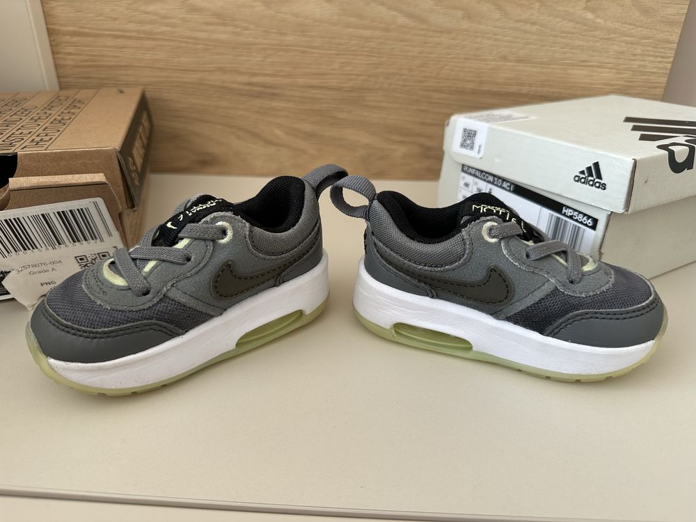 Маратонки лот adidas i nike