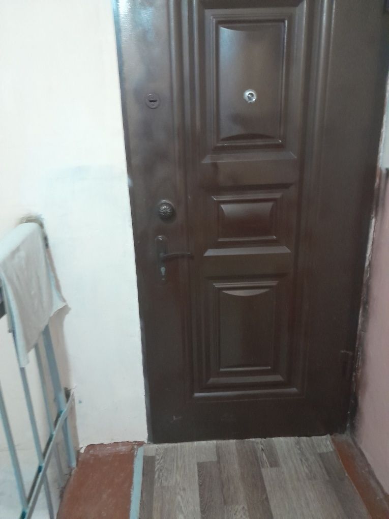 Продаётся своя квартира с мебелью