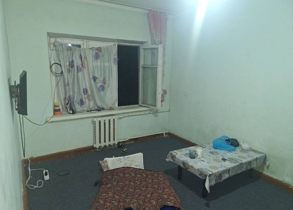 Срочно! Квартира на Саракулька 1/4/4 общ пл 28м,балкон 1,2*3