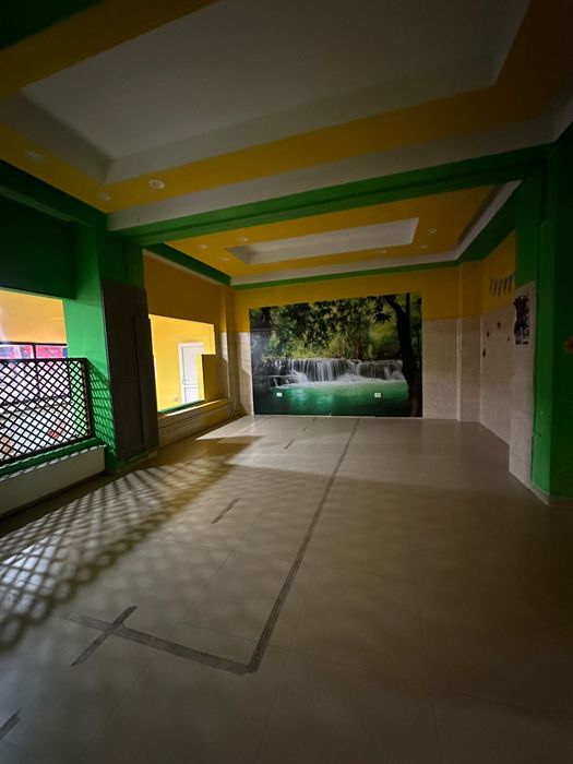 Vand/Inchiriez spatiu comercial în Turnu Magurele