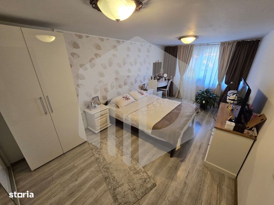 2 case de vanzare CF separate zona Moara de scoarta