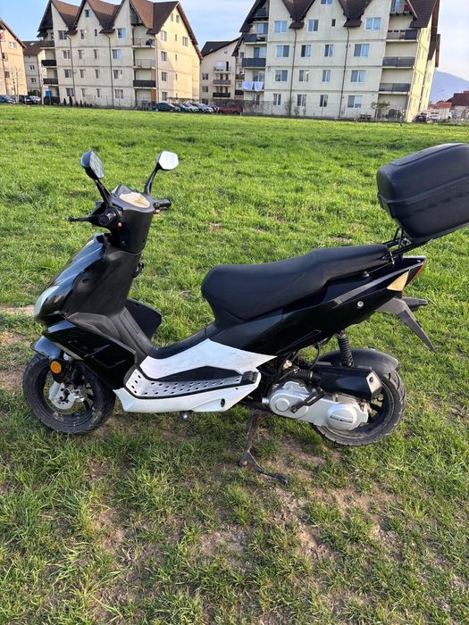 Scooter Nova Motors