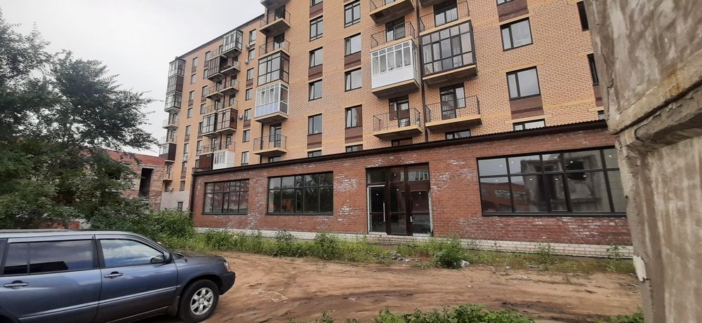 Продам коммерческое помещение в черновой отделке