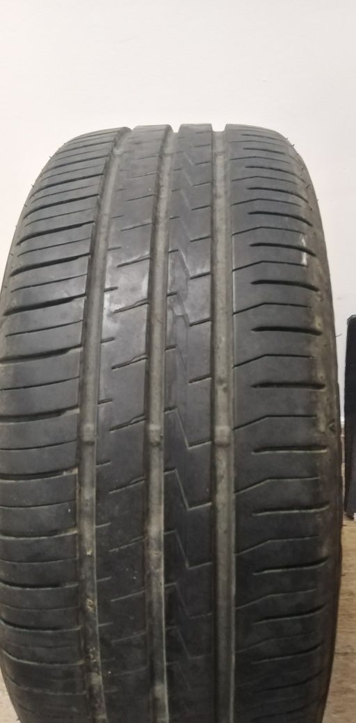 2бр летни гуми 1955015 Фалкен 195/50R15