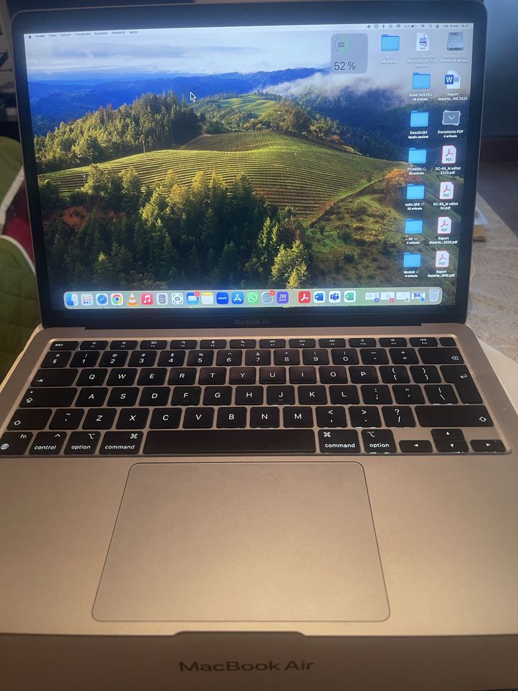 Macbook air 13.3 M1 256Gb, 8GB Ram, impecabil