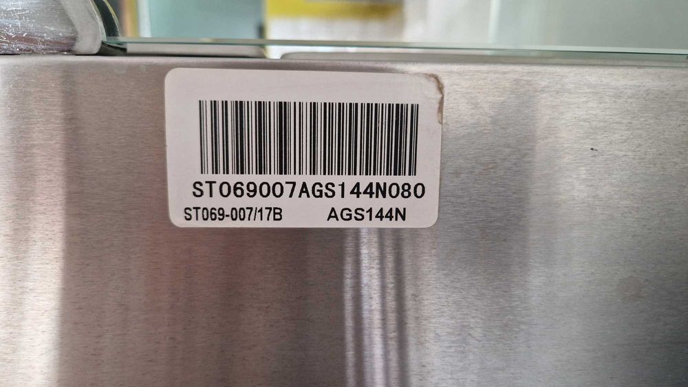 Проф. студена витрина Бен мари и проф. електрически плочи за палачинки