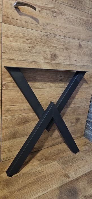 Дизайнерски крака за маса