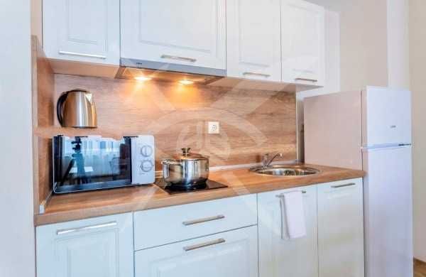 Продава се Тристаен апартамент в Поморие - 125 кв.м за 1704 €/кв.м - Снимка #2