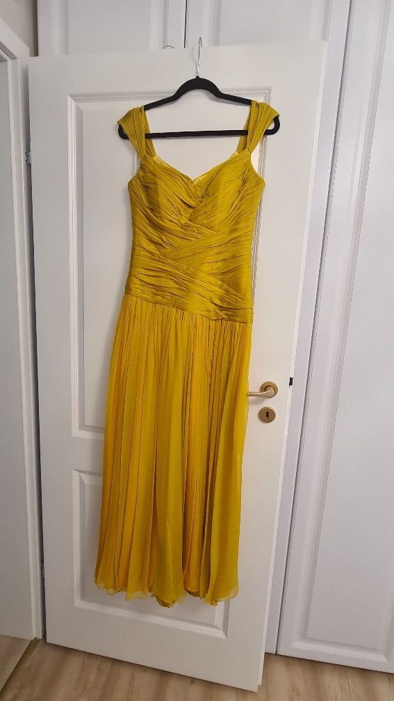 Vand rochie de ocazie