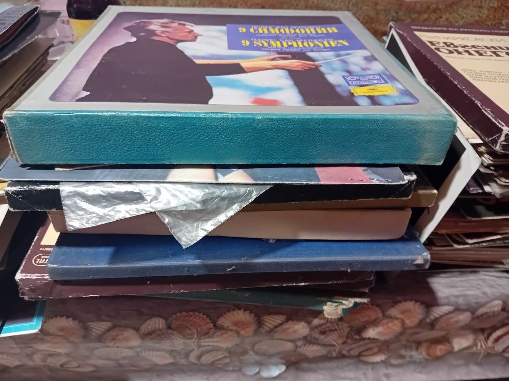 Грамофоднни  плочи за повече снимки по вайбър. 180бр