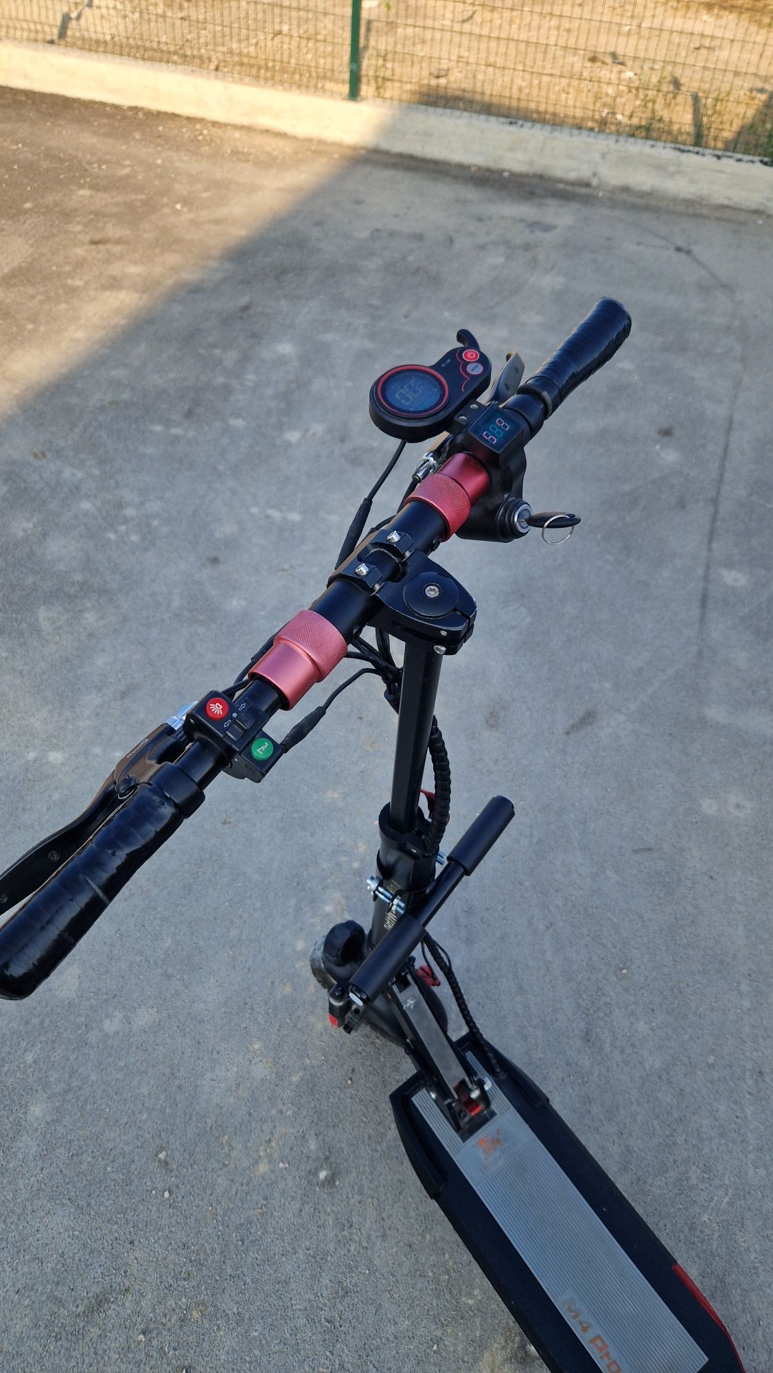 Електрическа тротинетка Kugoo Kirin M4 Pro
