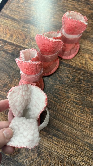 Papuci imblaniti de iarna pentru catei talie mica