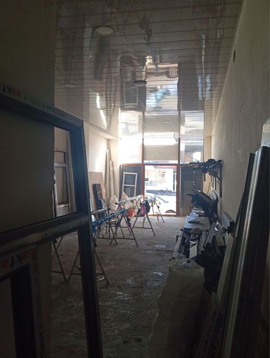 Аренда берилади нежилой жой срочна Зур жой