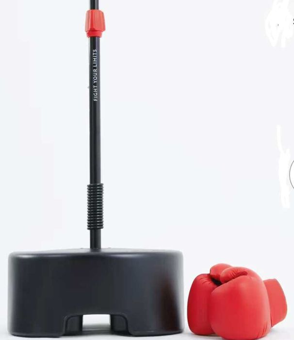 Детска боксова круша в комплект с ръкавици първи тренировки по бокс