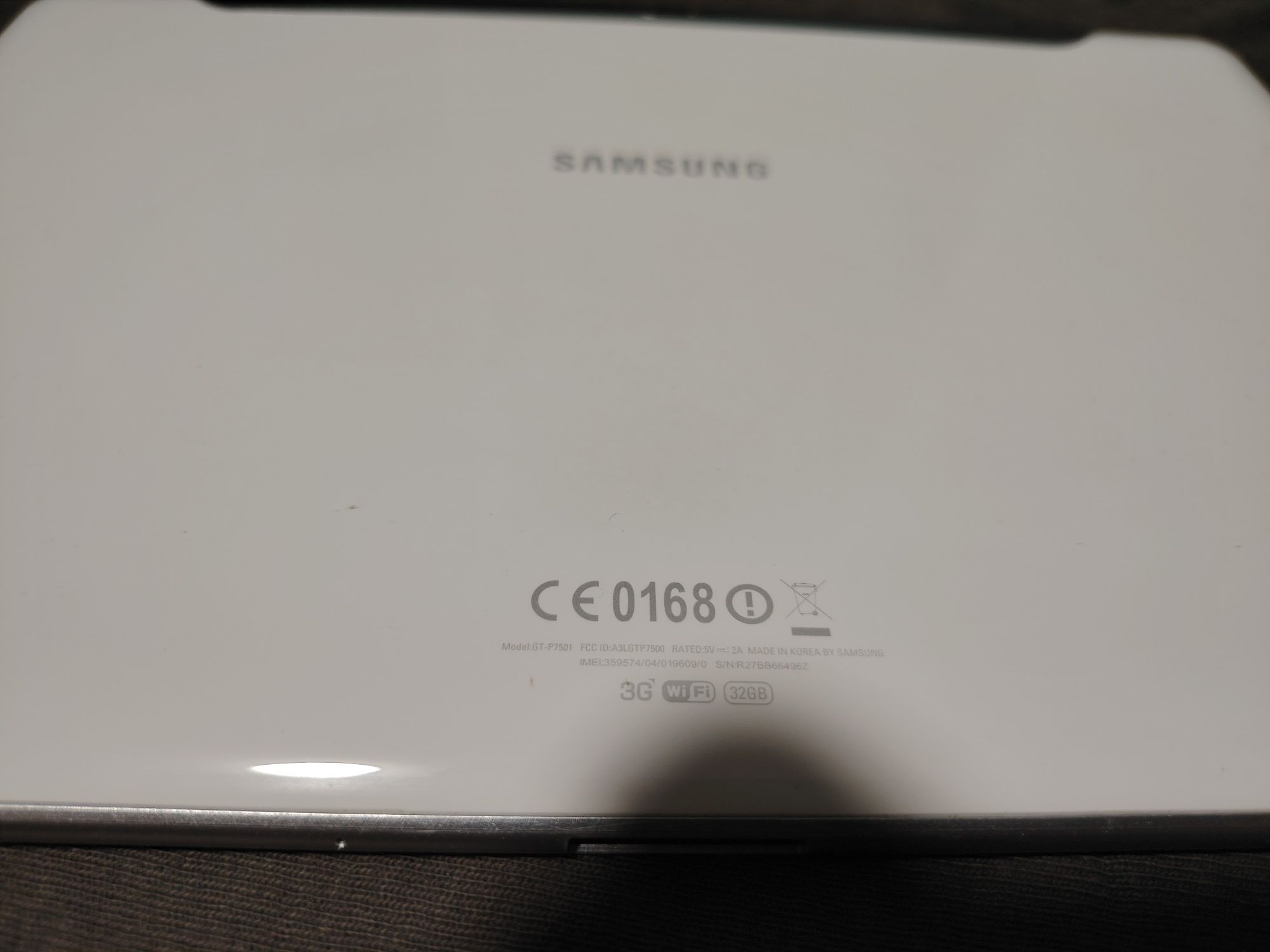 Vand tableta Samsung Galaxy tab 10.1 cu 32 gb in perfecta stare