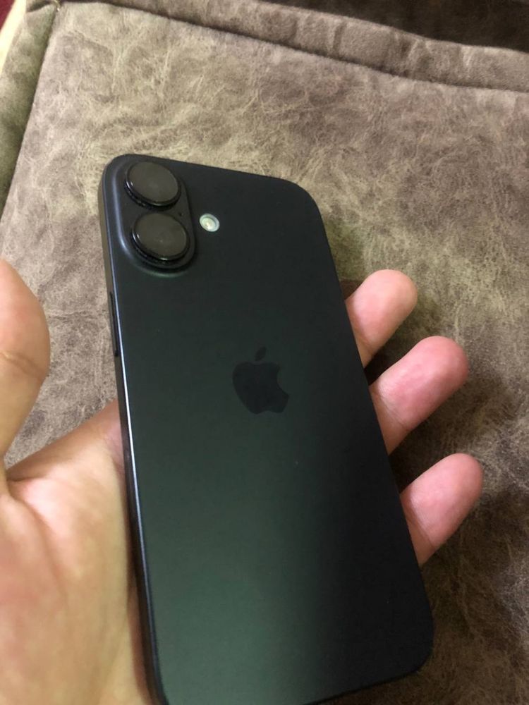 Iphone 16 128gb rangi qora