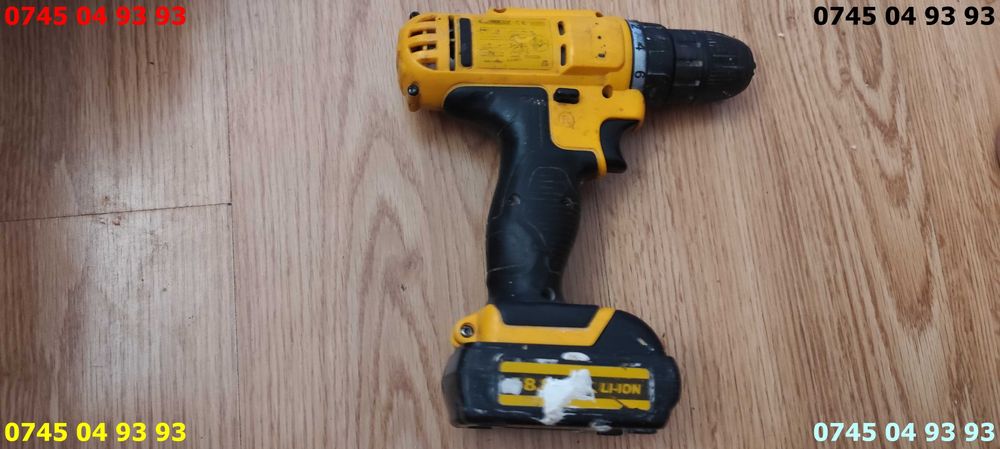 filetanta bormasina DEWALT DCD710 18V are acumulator functionala